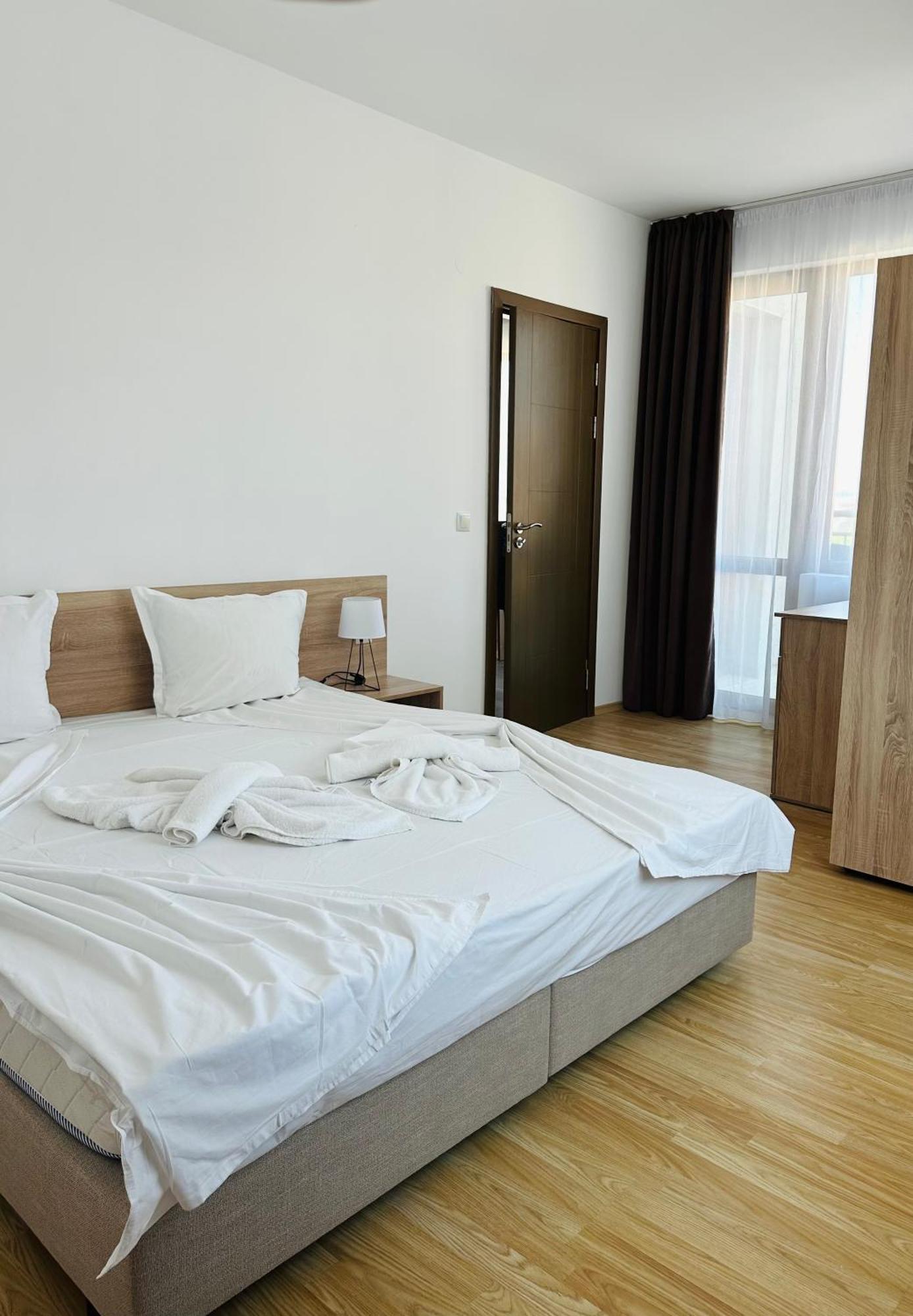 Black Sea Apartments Sveti Vlas Exterior photo